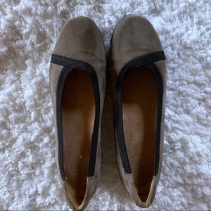 Clarks Suede Daelyn Hill Wedge Pump Flats  Sz 10
